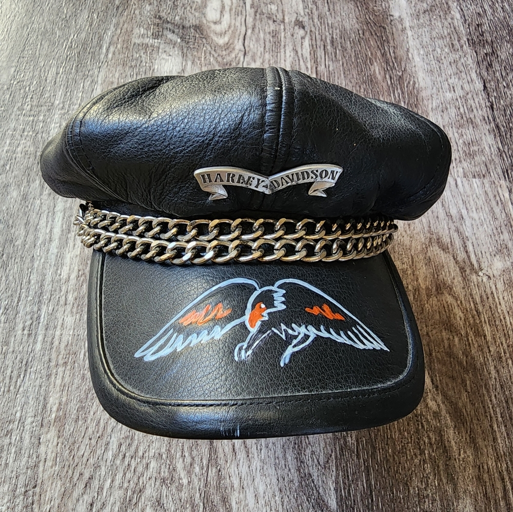 Harley Davidson 100 % genuine leather hat